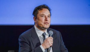 Θα κατακτήσει η SpaceX τον τίτλο της πιο πολύτιμης startup στον κόσμο; Θα κατακτήσει η SpaceX τον τίτλο της πιο πολύτιμης startup στον κόσμο;