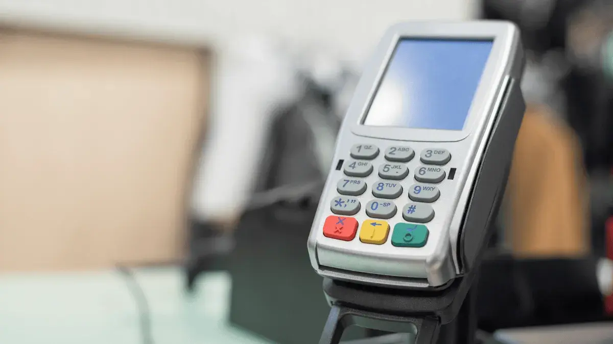 «Καταπληκτική Είδηση: Οι Αναλήψεις Μετρητών στα Καταστήματα Φτάνουν στην Ελλάδα!»