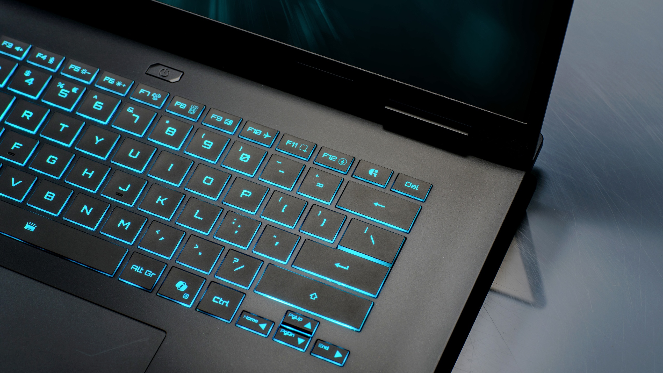 Ανακαλύψτε τη Νέα Επανάσταση στο Gaming Εν Κινήσει: Η Προσιτή Σειρά Gigabyte Gaming A16 Έρχεται να Σας Ξετρελάνει!