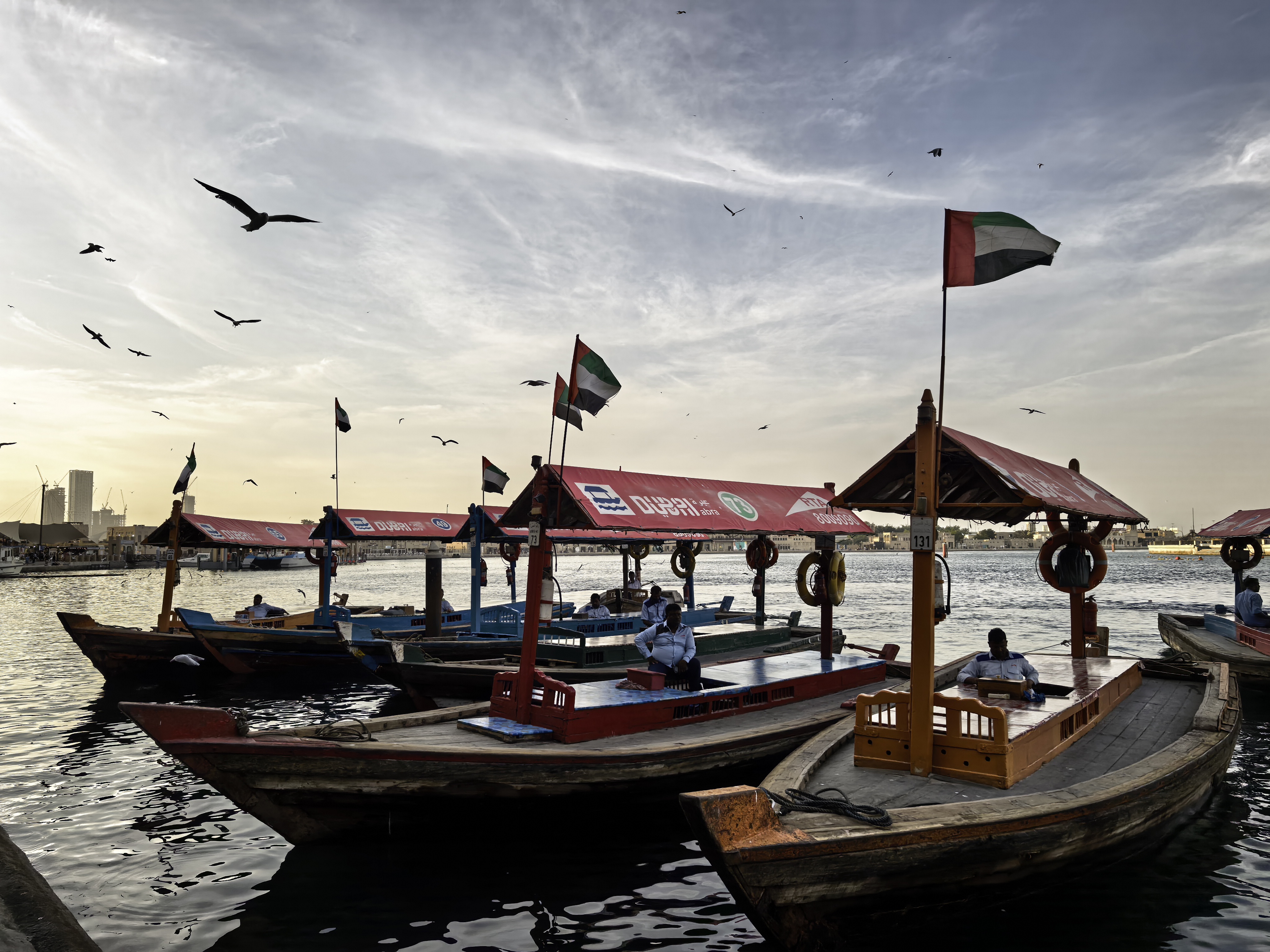 Χρησιμοποίησα το Mate X7 της Huawei για να τραβήξω φωτογραφίες από το ψηλότερο κτήριο στον κόσμο και είμαι πεπεισμένος ότι αυτό το πτυσσόμενο έχει τις καλύτερες κάμερες Δοκιμή κάμερας Huawei Mate X7 στο Ντουμπάι