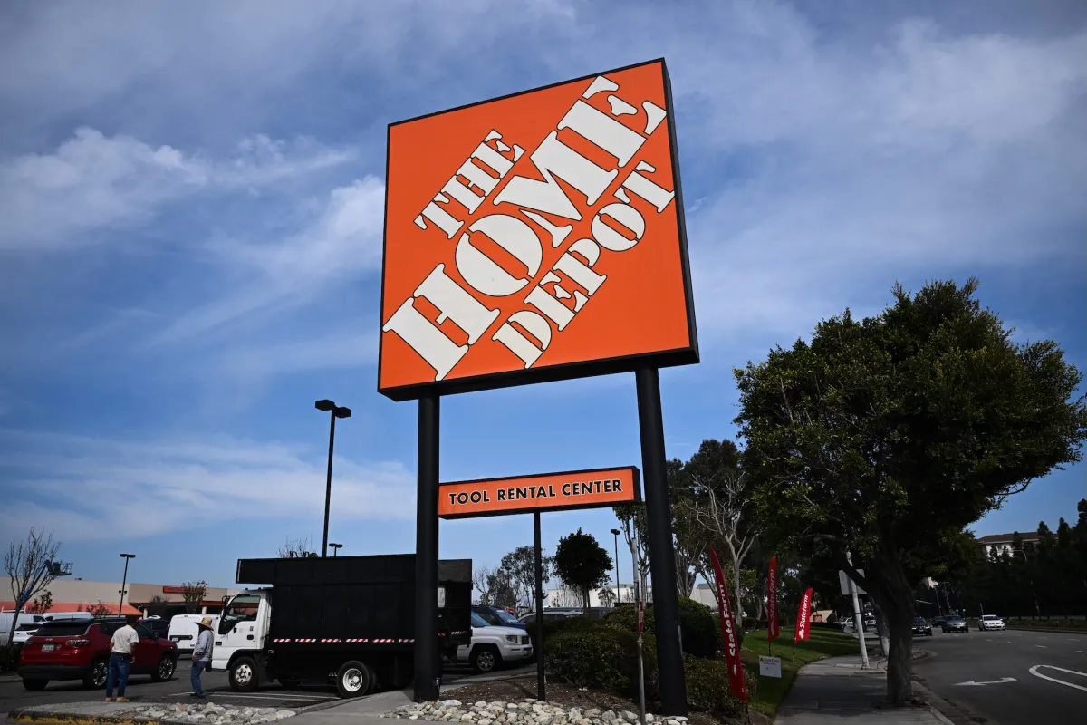 Η Home Depot εξέθεσε την πρόσβαση σε εσωτερικά συστήματα για ένα χρόνο, λέει ο ερευνητής Η Home Depot εξέθεσε την πρόσβαση σε εσωτερικά συστήματα για ένα χρόνο, λέει ο ερευνητής