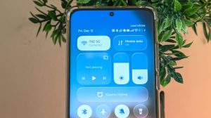 Βρήκαμε ένα νέο και καλύτερο θέμα εμπνευσμένο από το iOS για το HyperOS 3 και παρακάτω