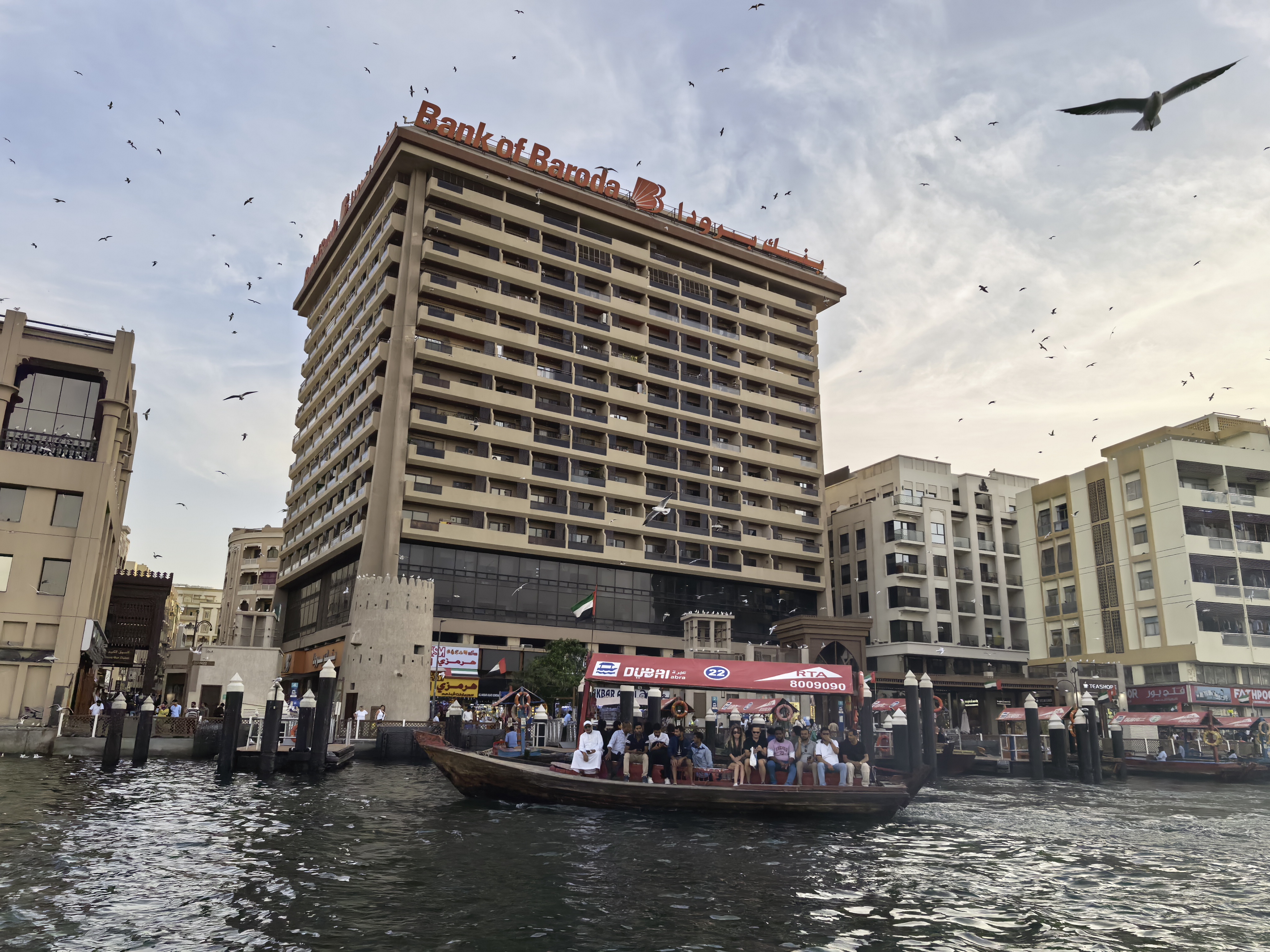 Χρησιμοποίησα το Mate X7 της Huawei για να τραβήξω φωτογραφίες από το ψηλότερο κτήριο στον κόσμο και είμαι πεπεισμένος ότι αυτό το πτυσσόμενο έχει τις καλύτερες κάμερες Δοκιμή κάμερας Huawei Mate X7 στο Ντουμπάι