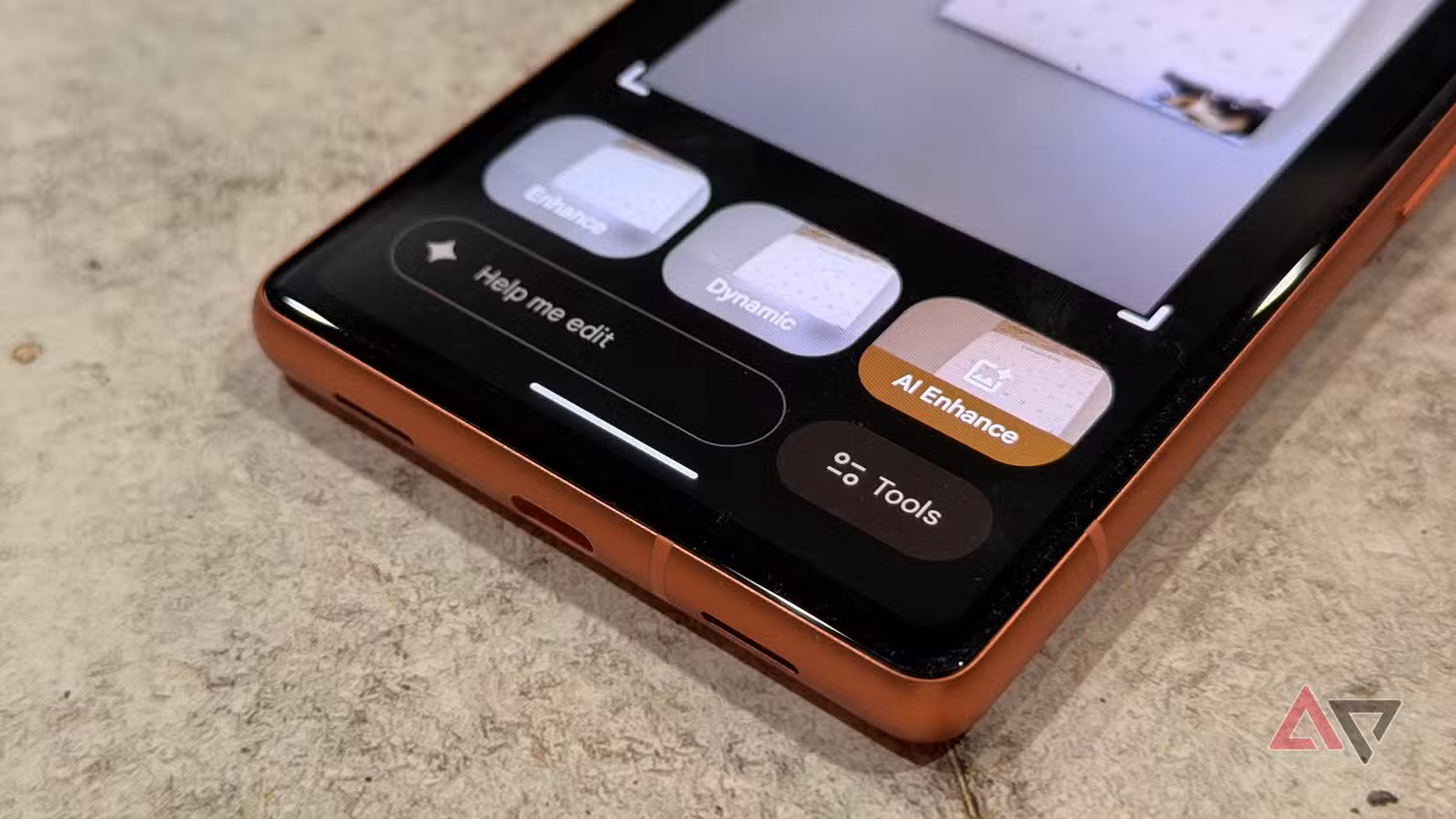 Το Material 3 Expressive έσωσε το λιγότερο αγαπημένο μου Pixel Το Google Pixel 7a εκτελεί την ενημέρωση Material 3 Expressive