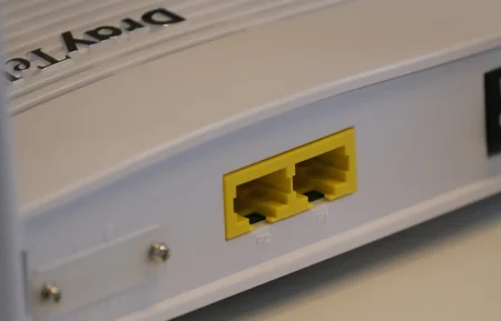 «ΑΠΕΝΑΝΤΙ ΣΤΗΝ ΕΛΛΗΝΙΚΗ ΑΓΟΡΑ: Το ασύρματο τηλέφωνο που όλοι περιμένατε αποχωρεί!»