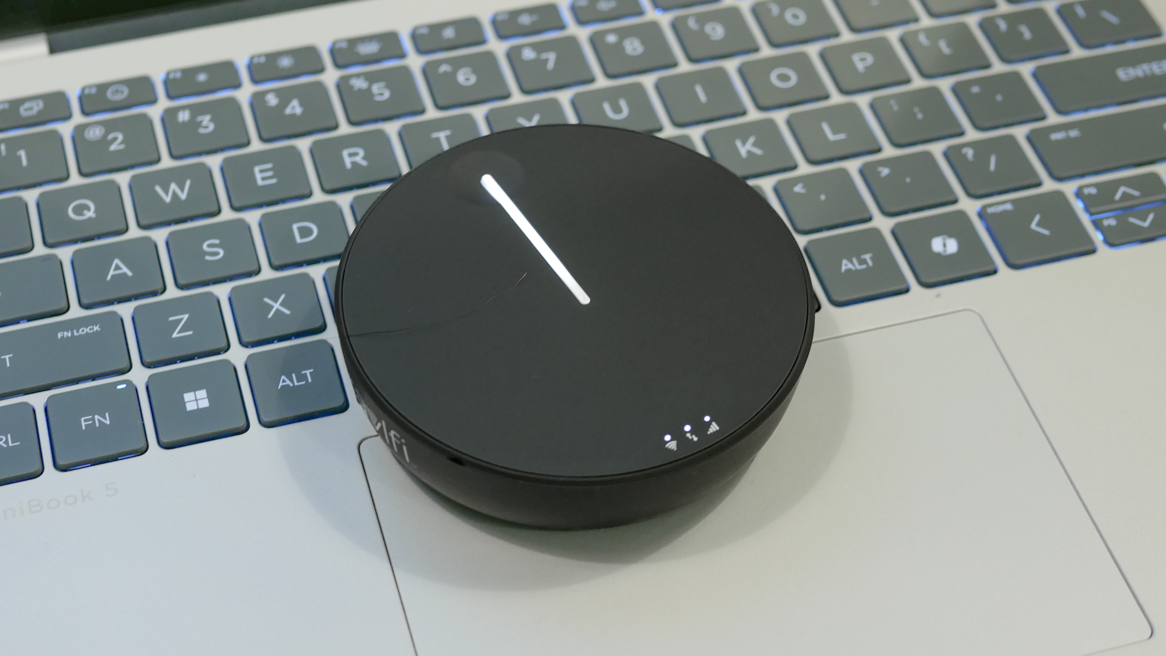 «Μην Πέσετε στην Παγίδα! Ανακαλύψτε την Αλήθεια για το TravlFi JourneyGo 4G Hotspot: Εύκολο στη Χρήση, αλλά Πληρώνετε Ακριβά!» Hotspot TravlFi JourneyGo 4G