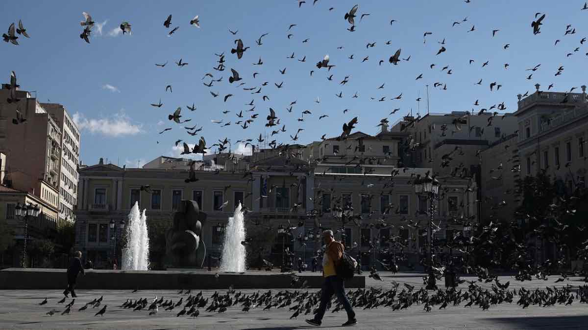 «Ανατροπή το 2026: Μικρότερες αυξήσεις εισφορών για τους ελεύθερους επαγγελματίες! Δείτε πώς θα σας επηρεάσει!» «Ανατροπή το 2026: Μικρότερες αυξήσεις εισφορών για τους ελεύθερους επαγγελματίες! Δείτε πώς θα σας επηρεάσει!»