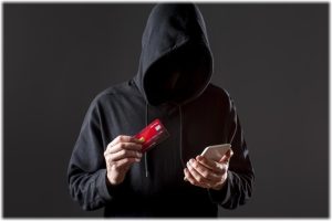 «ΑΠΟΚΑΛΥΨΗ: Έκρηξη απάτης με AI στο Android! Προσοχή πριν τις γιορτές – Όσα πρέπει να ξέρετε από την ESET!»