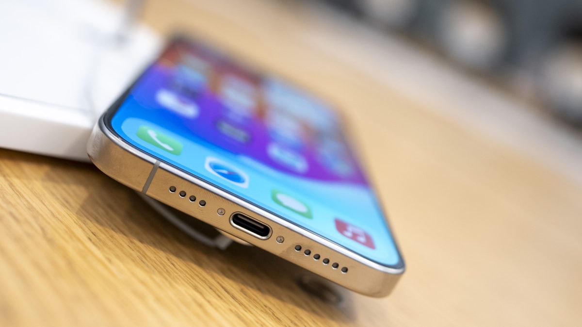 4 gadget USB Οι κάτοχοι iPhone ορκίζονται 4 gadget USB Οι κάτοχοι iPhone ορκίζονται