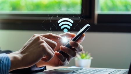 Πώς να ενεργοποιήσετε το hotspot του τηλεφώνου σας Android χωρίς να ανοίξετε το τηλέφωνό σας