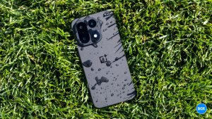 Ένας πρωταθλητής μπαταρίας που συγκρατείται από ένα πράγμα Ένας πρωταθλητής μπαταρίας που συγκρατείται από ένα πράγμα