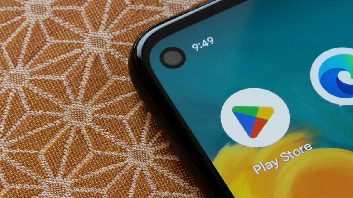 Μπορείτε επιτέλους να κατεβάσετε ξανά το Fortnite από το μεγαλύτερο App Store του Android Μπορείτε επιτέλους να κατεβάσετε ξανά το Fortnite από το μεγαλύτερο App Store του Android