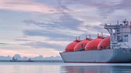 Ανατροπή: Επένδυση-μαμούθ 450 εκατ. ευρώ φέρνει νέο FSRU στην Αλεξανδρούπολη! Ανατροπή: Επένδυση-μαμούθ 450 εκατ. ευρώ φέρνει νέο FSRU στην Αλεξανδρούπολη!