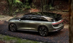 Ο πρώην αρχιμηχανικός της Lucid Motors μήνυσε για παράνομη καταγγελία και διάκριση
