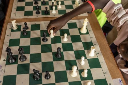 Απίστευτο: Αυτό το τρίχρονο αγόρι από την Ινδία γίνεται ο νεότερος σκακιστής στην ιστορία! Απίστευτο: Αυτό το τρίχρονο αγόρι από την Ινδία γίνεται ο νεότερος σκακιστής στην ιστορία!