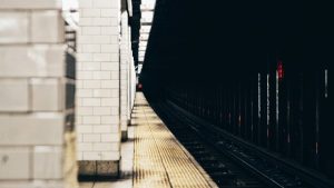 Κλιματική Αλλαγή: Πλημμύρες και η Σκοτεινή Απειλή για τους Υπογείους Σιδηροδρόμους της Νέας Υόρκης!