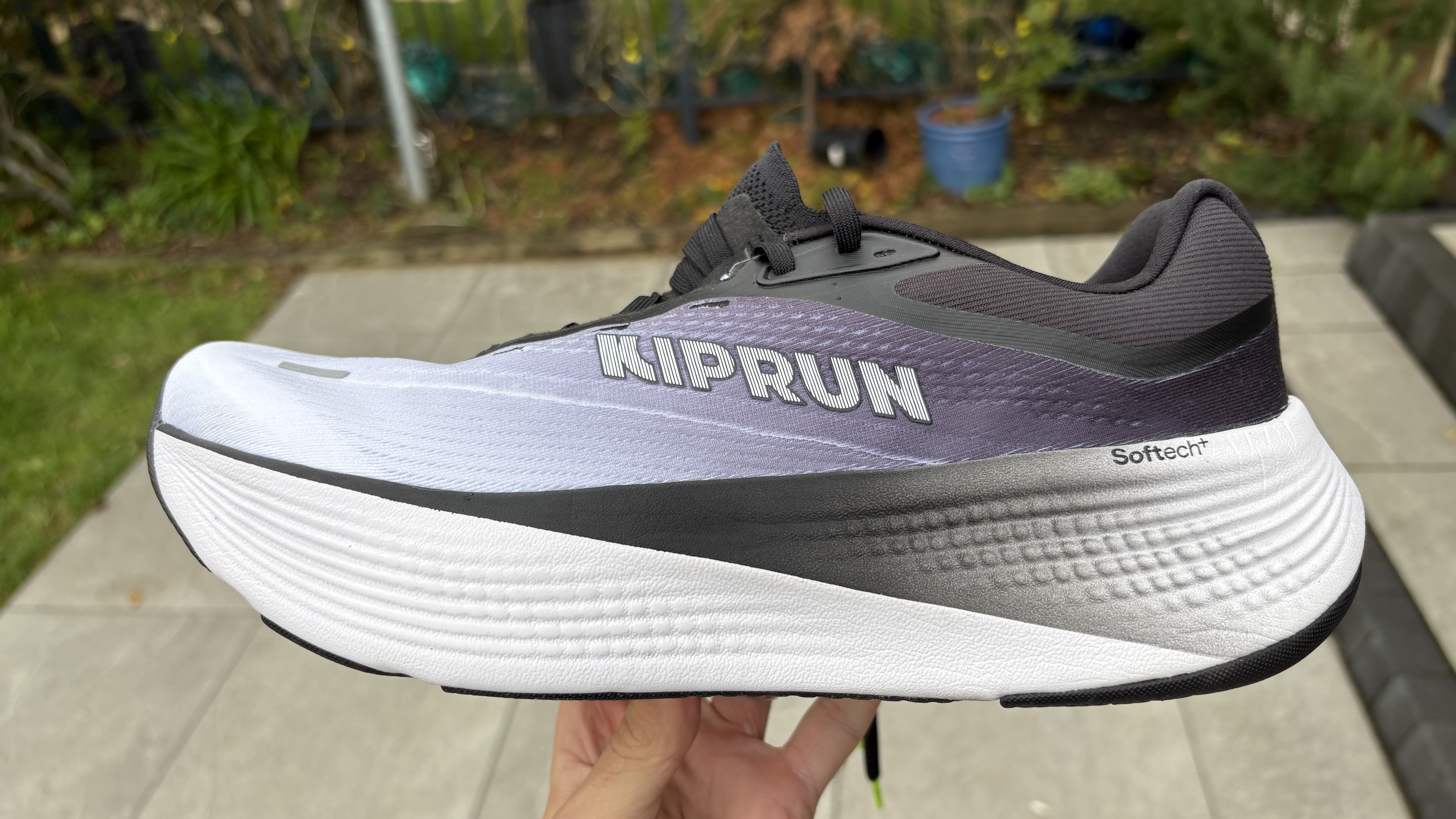 Ανακαλύψτε τα 7 Αδιαμφισβήτητα Συναρπαστικά Παπούτσια Τρεξίματος του 2026 – Θα σας Αφήσουν Άφωνους! Kiprun Kipride Max