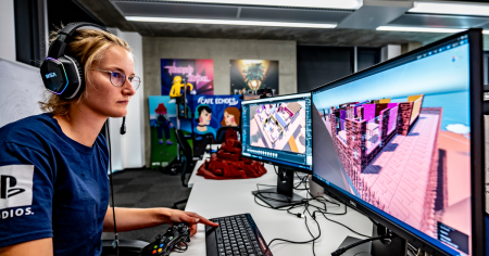 Η Εθνική Σχολή Κινηματογράφου και Τηλεόρασης επεκτείνει τα παιχνίδια προσφέροντας με νέα μαθήματα κινουμένων σχεδίων και indie ανάπτυξης