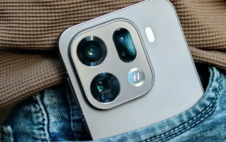 «Αυτό το Ultra smartphone θα σας αφήσει άφωνους – Τα υπόλοιπα Ultra smartphones κρύβονται από ντροπή!»