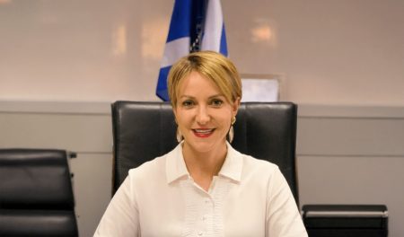 «Σδούκου: Η έκπληξη που ενώνει κυβέρνηση και αγρότες – Αποκαλύψεις που θα σας σοκάρουν!»