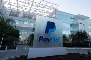 «PayPal: Η Επαναστατική Τράπεζα που Θα Αλλάξει Τα Πάντα!»