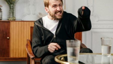 Αυτή είναι η απίστευτη αλήθεια: Πώς το ξέσπασμα βωμολοχίας μπορεί να σας αλλάξει τη ζωή!