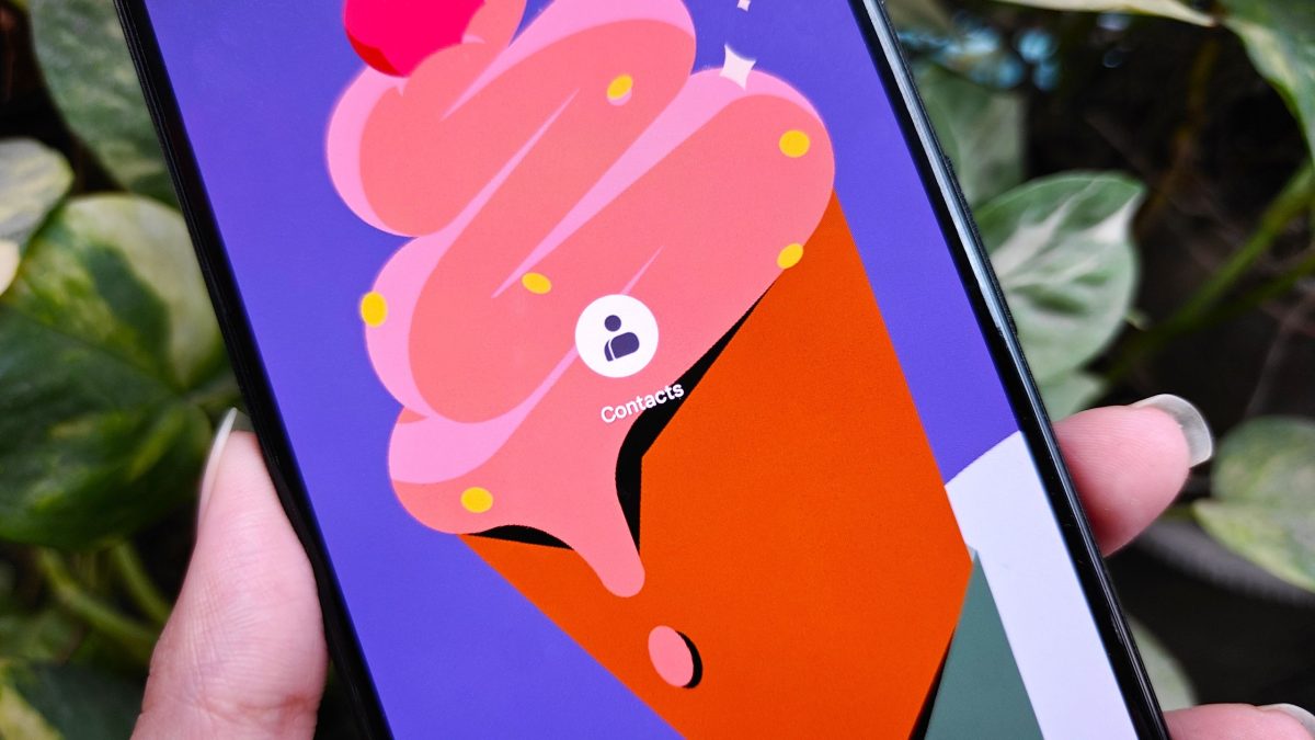 Νέες λεπτομέρειες σχετικά με την εναλλακτική επιφάνεια NameDrop του Android με φωτεινά κινούμενα σχέδια Νέες λεπτομέρειες σχετικά με την εναλλακτική επιφάνεια NameDrop του Android με φωτεινά κινούμενα σχέδια