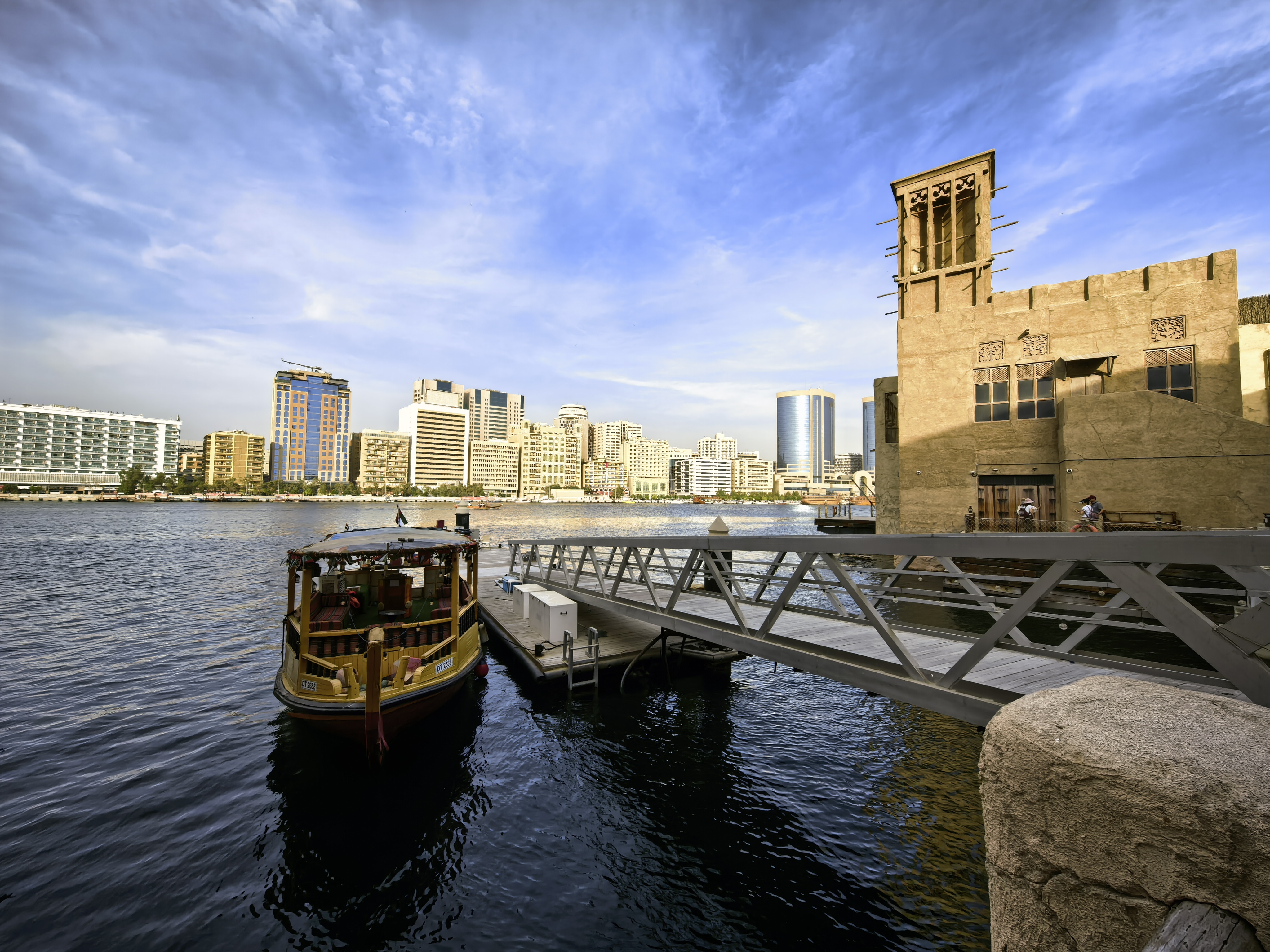 Χρησιμοποίησα το Mate X7 της Huawei για να τραβήξω φωτογραφίες από το ψηλότερο κτήριο στον κόσμο και είμαι πεπεισμένος ότι αυτό το πτυσσόμενο έχει τις καλύτερες κάμερες Δοκιμή κάμερας Huawei Mate X7 στο Ντουμπάι