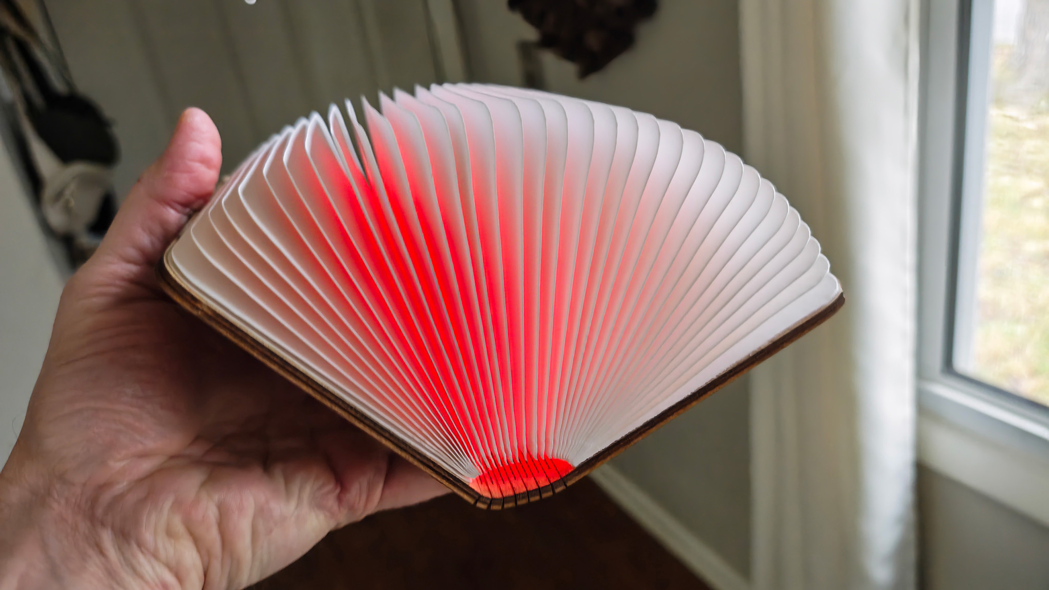 Η πρόσκληση CES της Motorola κραυγάζει ότι ένα Moto-Fold θα μπορούσε να είναι στα σκαριά Η Motorola θα μπορούσε να πειράξει το επόμενο Moto Fold της