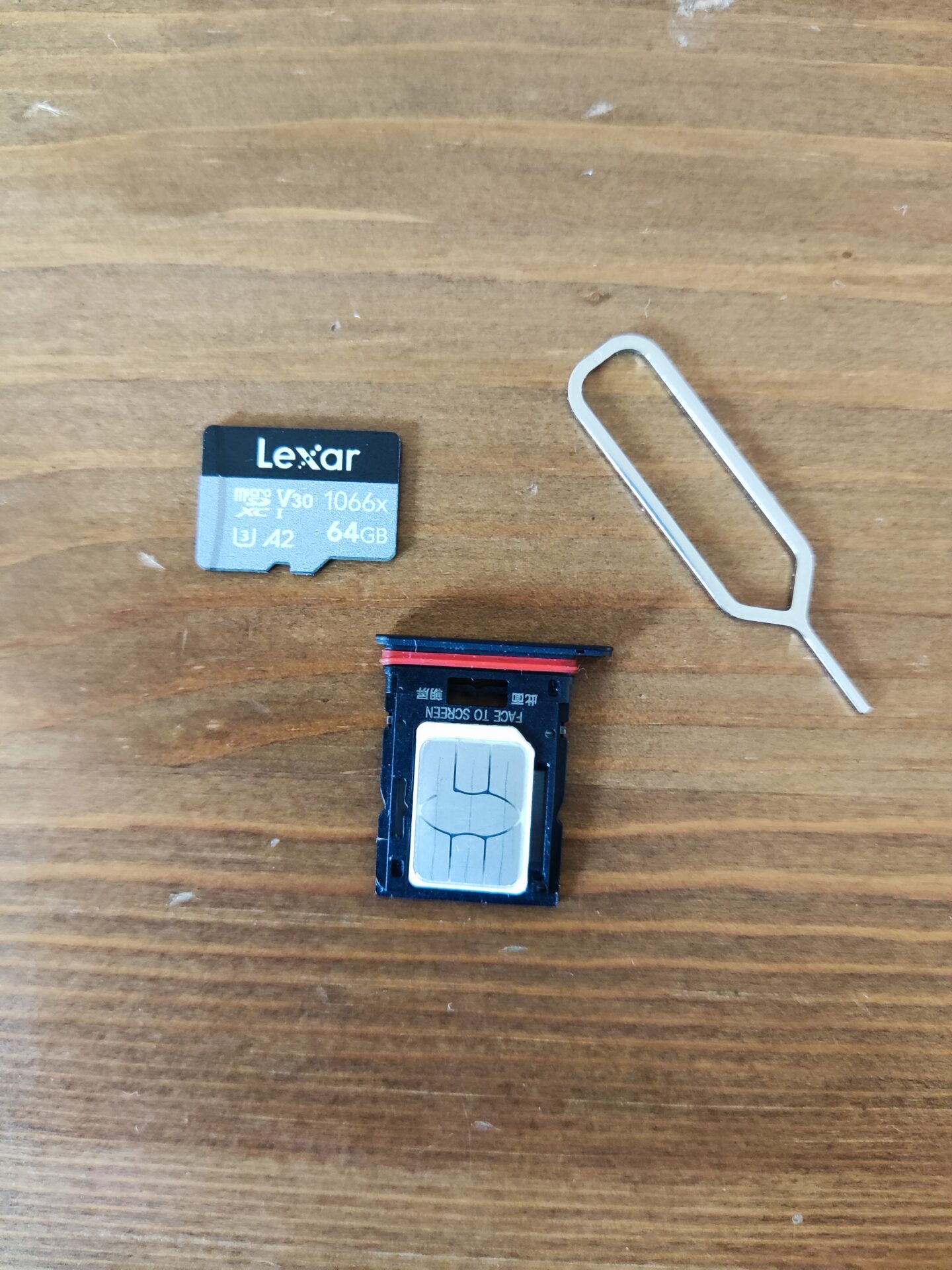 Το αυξανόμενο κόστος αποθήκευσης θα επαναφέρει τις κάρτες microSD στα τηλέφωνα το 2026; 2 sdcard