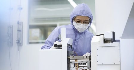 Ανακαλύψτε το επαναστατικό «ατομικό» κβαντικό τσιπ πυριτίου που υπόσχεται την απόλυτη τελειότητα!