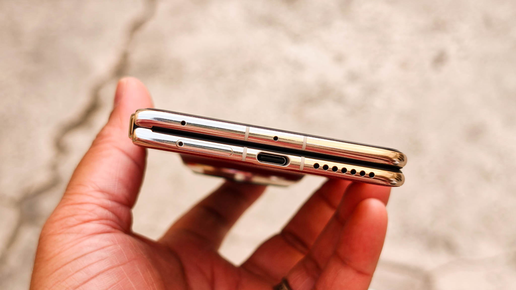 Χρησιμοποίησα το Mate X7 της Huawei για να τραβήξω φωτογραφίες από το ψηλότερο κτήριο στον κόσμο και είμαι πεπεισμένος ότι αυτό το πτυσσόμενο έχει τις καλύτερες κάμερες Huawei Mate X7 hands-on δοκιμή στο Ντουμπάι στο Android Central