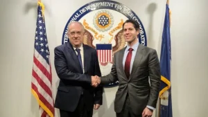 Η DFC “σπέρνει” Ελευσίνα: Απίστευτο νέο λιμάνι στη Βλύχα και επενδύσεις – μαμούθ που θα αλλάξουν τα δεδομένα! Η DFC "σπέρνει" Ελευσίνα: Απίστευτο νέο λιμάνι στη Βλύχα και επενδύσεις – μαμούθ που θα αλλάξουν τα δεδομένα!