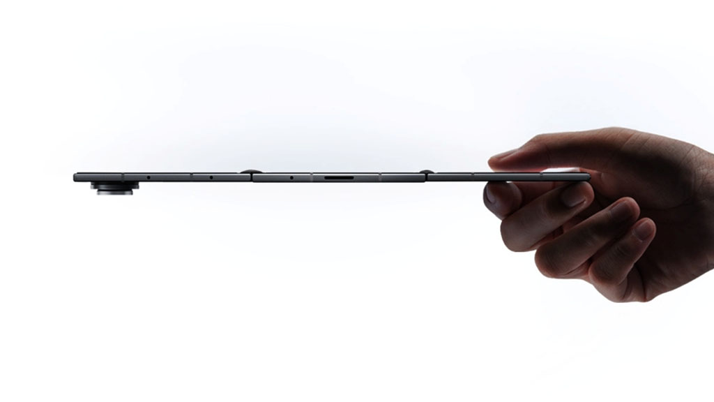 Η Samsung λανσάρει επιτέλους τον ανταγωνιστή της Huawei Mate XT Samsung Galaxy Z TriFold