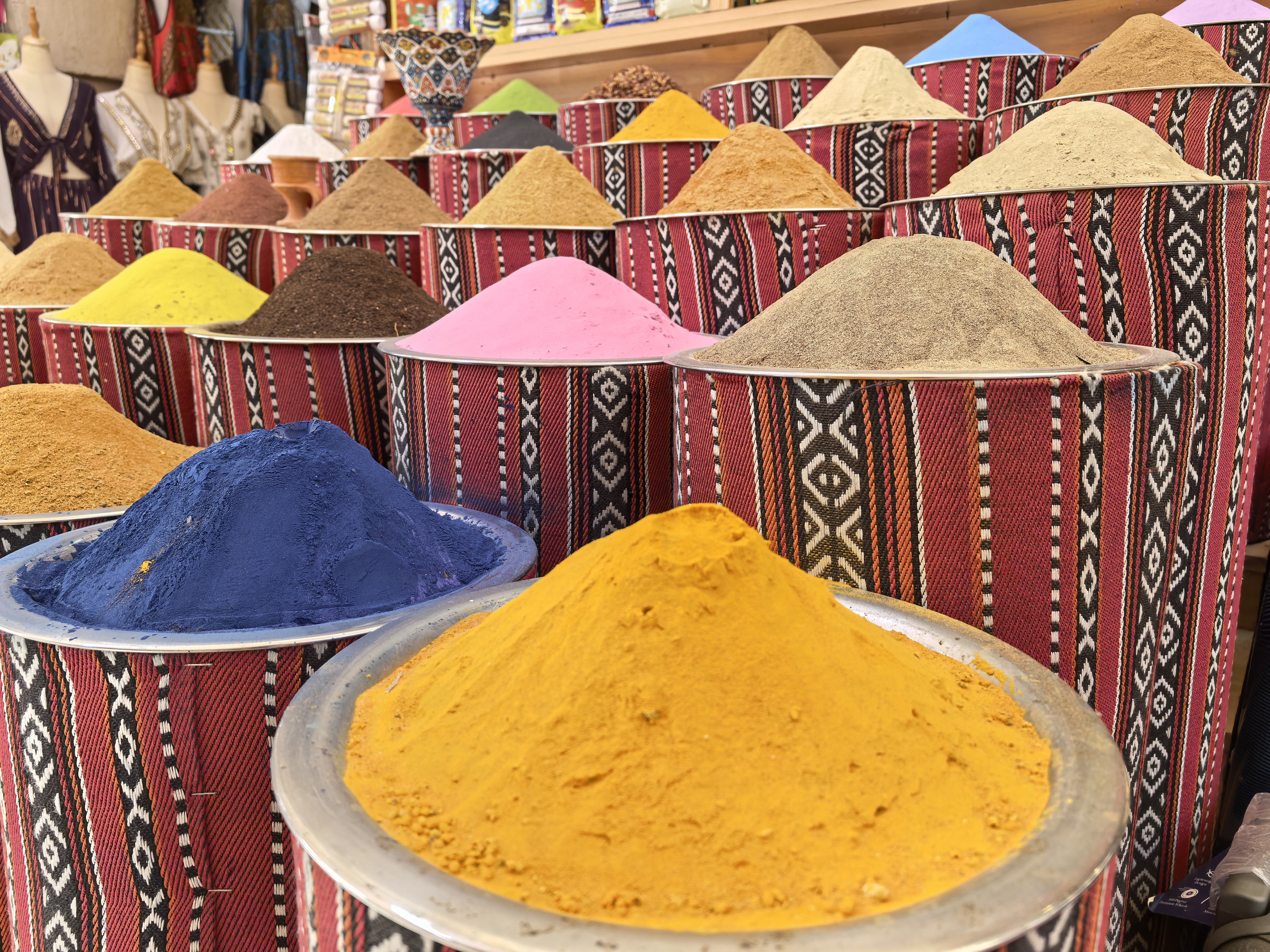 Χρησιμοποίησα το Mate X7 της Huawei για να τραβήξω φωτογραφίες από το ψηλότερο κτήριο στον κόσμο και είμαι πεπεισμένος ότι αυτό το πτυσσόμενο έχει τις καλύτερες κάμερες Δοκιμή κάμερας Huawei Mate X7 στο Ντουμπάι