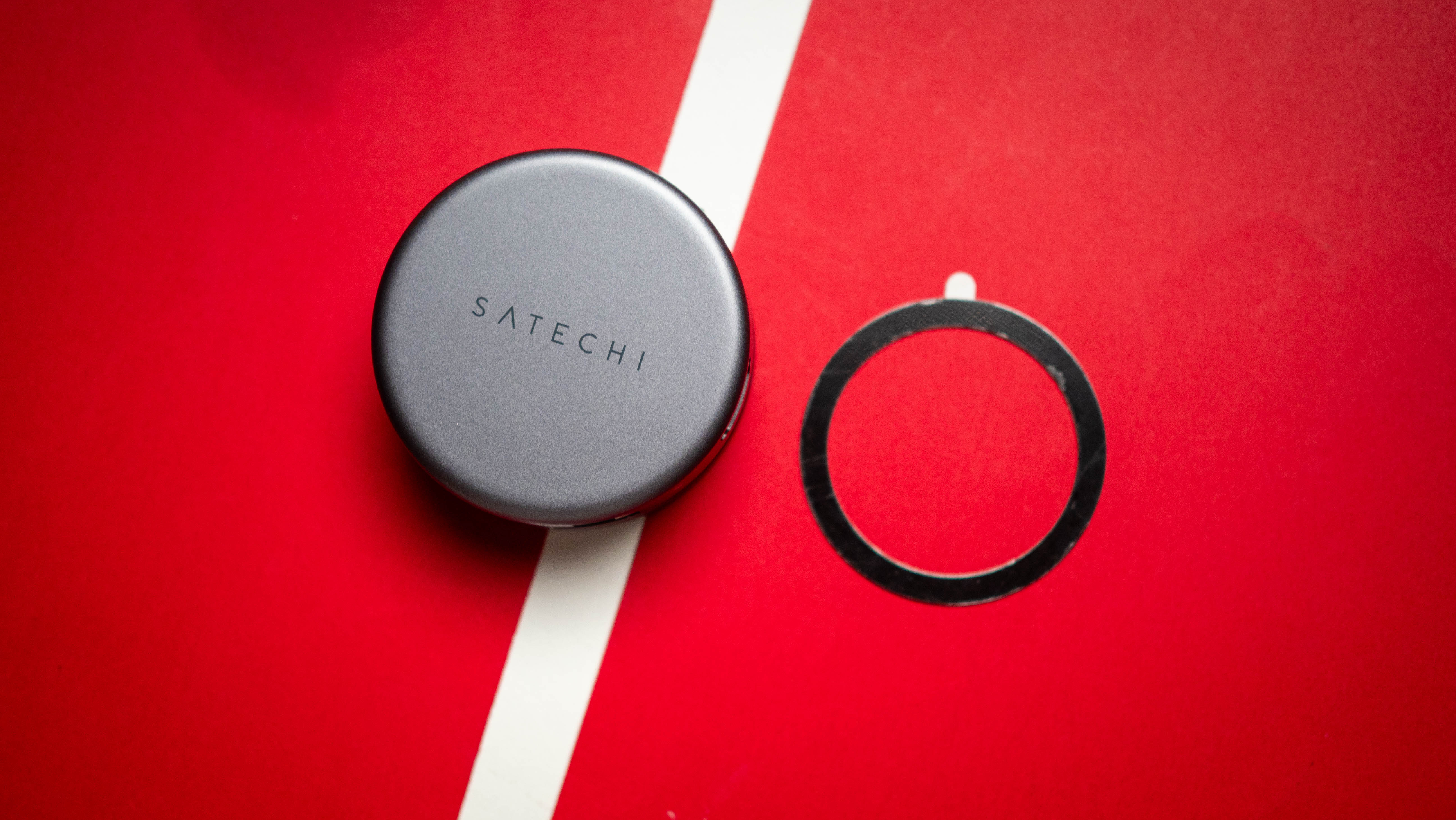 Ο νέος μαγνητικός διανομέας USB-C 7-σε-1 της Satechi μπαίνει κατευθείαν στην τσάντα ταξιδιού μου: Διαθέτει HDMI, USB-A, SD/MicroSD reader, USB PD με φόρτιση 100W και Gigabit Ethernet Δοκιμή Satechi OntheGo 7-σε-1 USB-C Hub στο Android Central