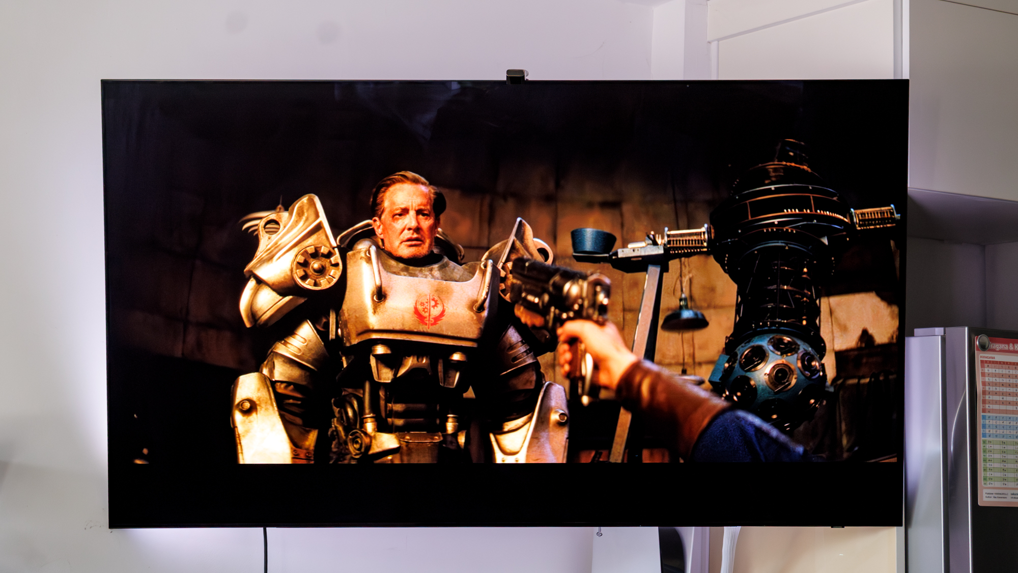 Επίτοιχη ροή τηλεόρασης με Amazon Fire TV Stick 4K Select