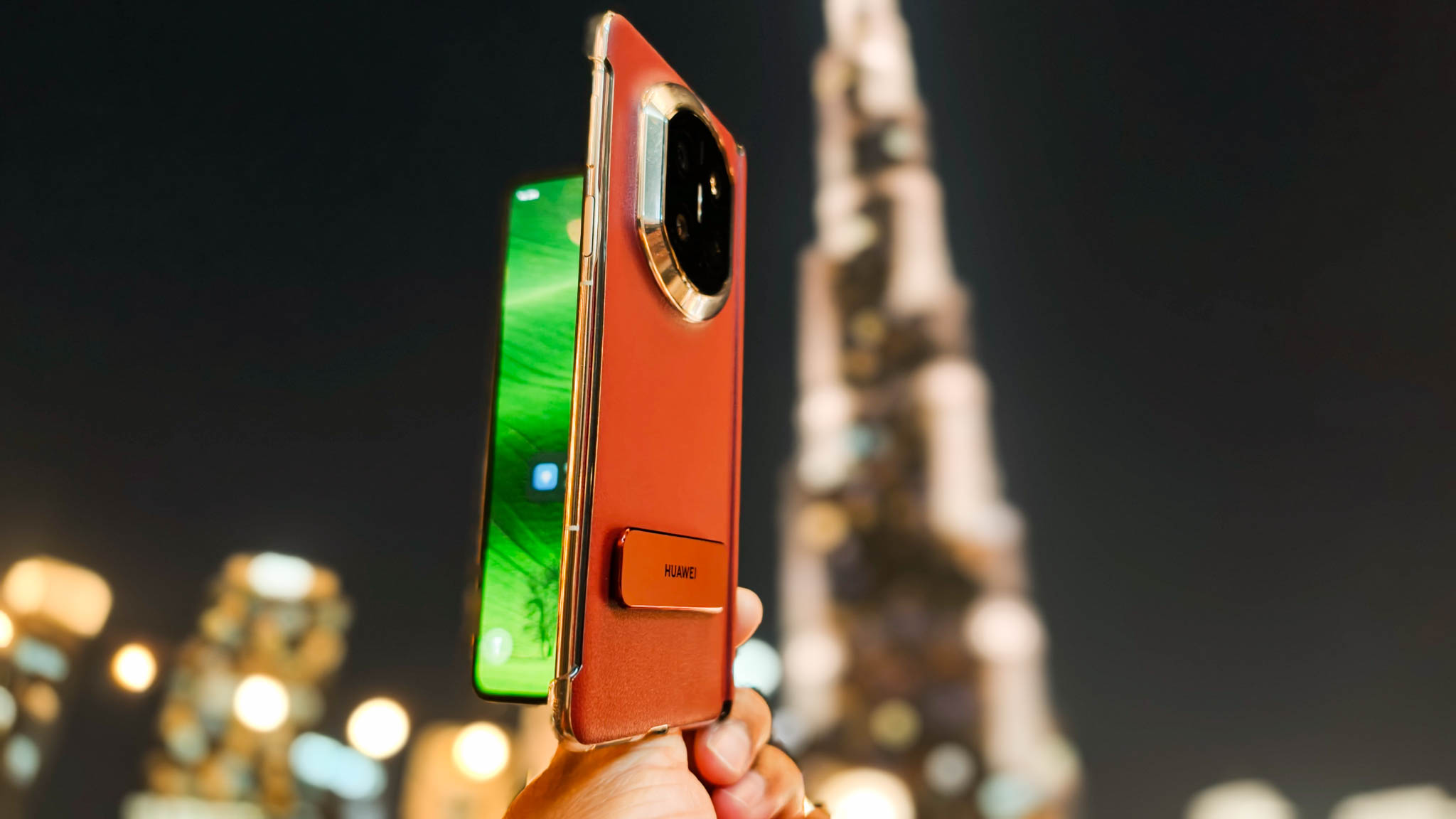 Χρησιμοποίησα το Mate X7 της Huawei για να τραβήξω φωτογραφίες από το ψηλότερο κτήριο στον κόσμο και είμαι πεπεισμένος ότι αυτό το πτυσσόμενο έχει τις καλύτερες κάμερες Huawei Mate X7 hands-on δοκιμή στο Ντουμπάι στο Android Central