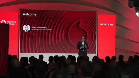 Ανακάλυψε τις Επαναστατικές Λύσεις Secure SD-WAN της Vodafone Business σε Συνεργασία με την Fortinet! Ανακάλυψε τις Επαναστατικές Λύσεις Secure SD-WAN της Vodafone Business σε Συνεργασία με την Fortinet!