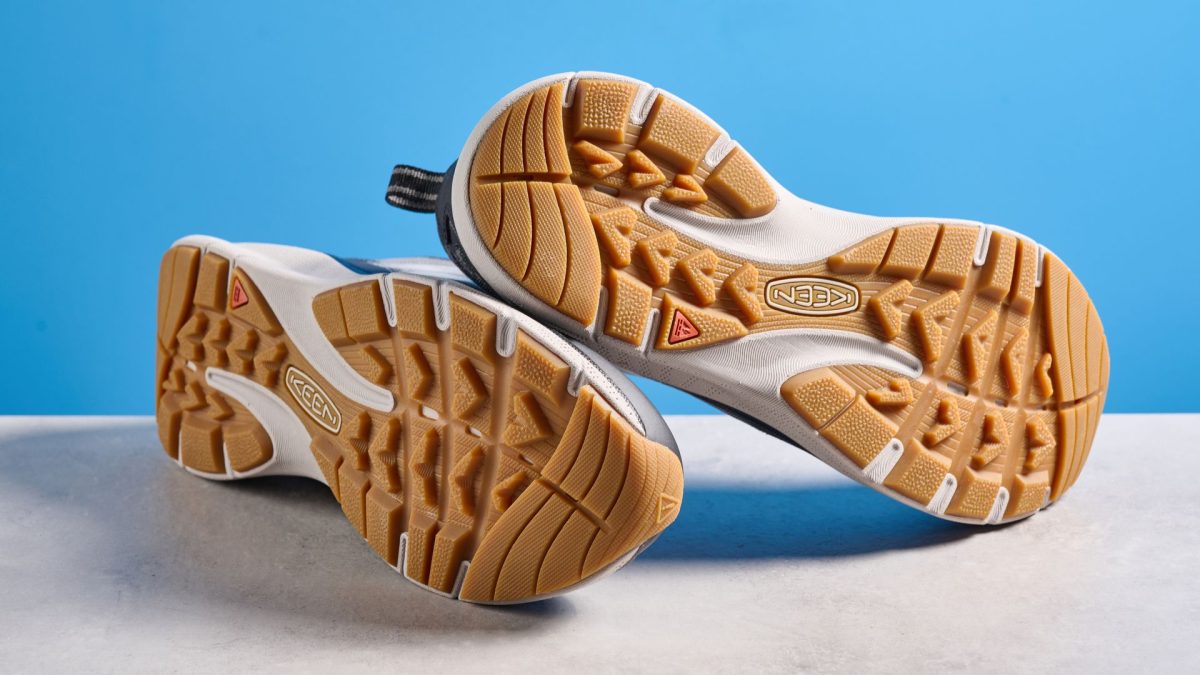 Μην κάνετε το λάθος! Δείτε γιατί τα σκληρά παπούτσια είναι απαραίτητα για το περπάτημά σας! Μην κάνετε το λάθος! Δείτε γιατί τα σκληρά παπούτσια είναι απαραίτητα για το περπάτημά σας!