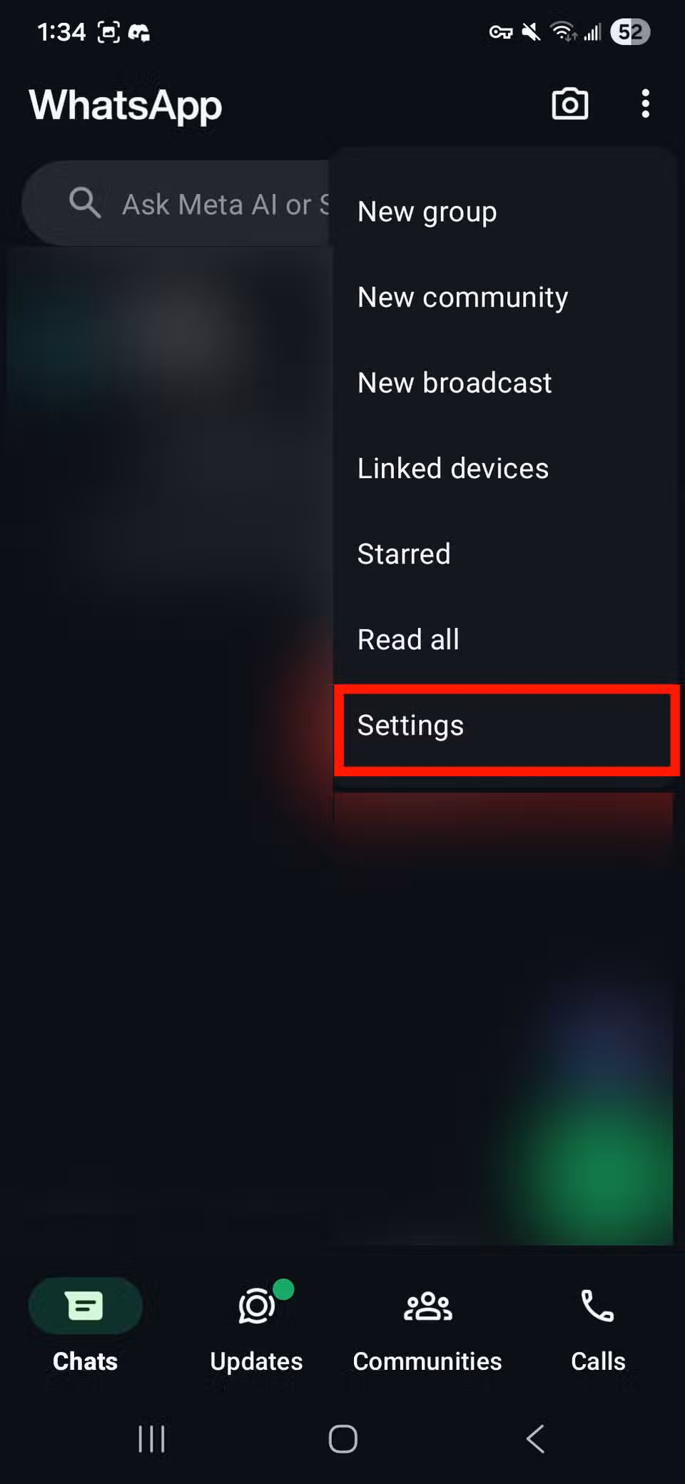 Πώς να μάθετε αν κάποιος διαβάζει τα μηνύματα κειμένου σας στο Android Κόκκινο ορθογώνιο περίγραμμα με επισήμανση Ρυθμίσεις στην εφαρμογή WhatsApp