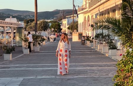 «Ανακαλύψτε τα Μυστικά της Πάρου: Όλα όσα Αξίζουν με την Ίνα Ταράντου - »