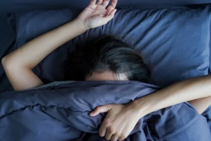 «Ανακάλυψε τον Σκοτεινό Ρόλο της Θερμοκρασίας του Υπνοδωματίου στον Ύπνο σου – Μην το Αμελήσεις!»