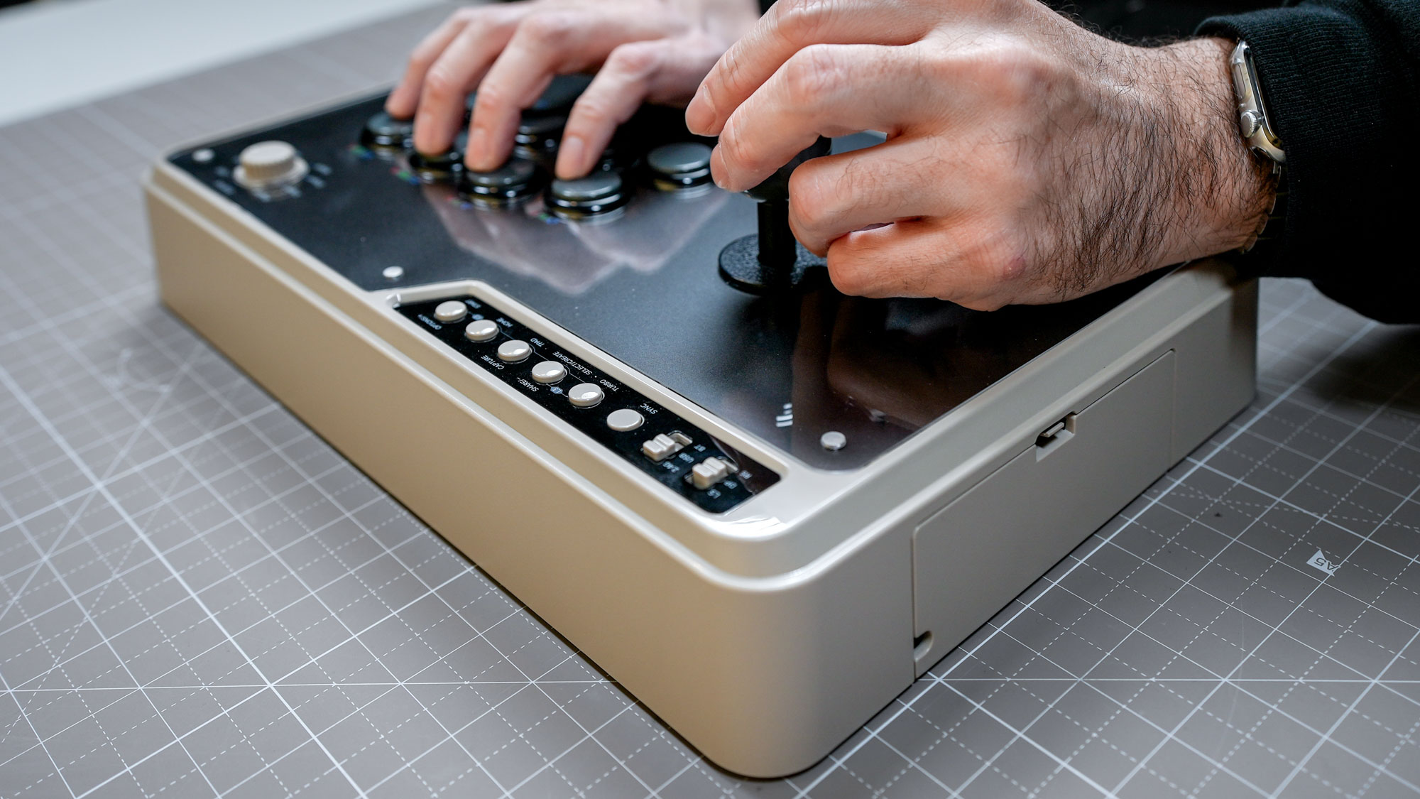 10 Προϊόντα που οι Συγγραφείς του Tom's Guide Ξόδεψαν Πραγματικά Χρήματα το 2025 - Αξίζει να τα Ανακαλύψεις! Mayflash F700 Elite