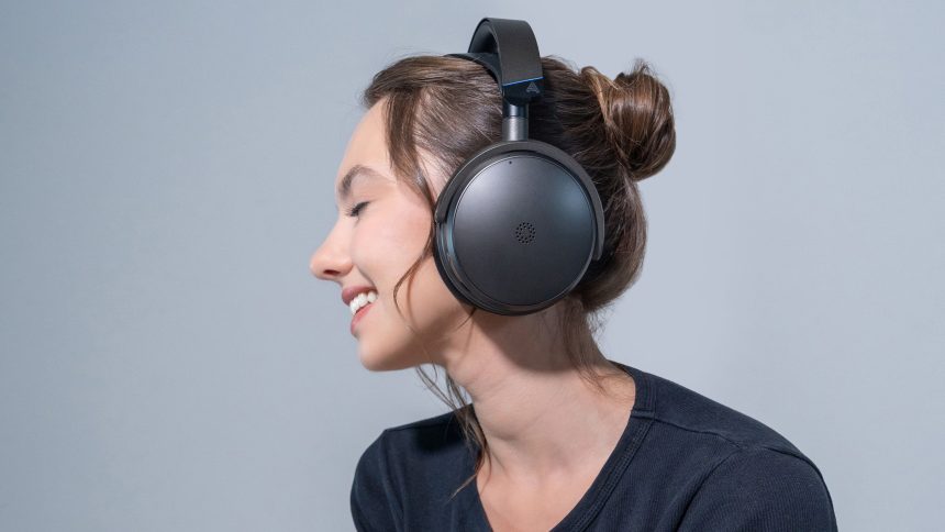 CES 2026: Το Audeze Maxwell 2 είναι ένα επίπεδο ακουστικό όπως κανένα άλλο — έχει απίστευτη ποιότητα ήχου, Bluetooth 5.3 LE με LDAC και ακόμη και AuraCast