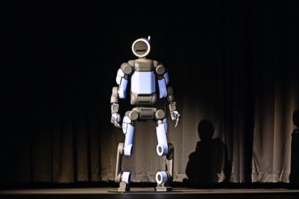 Η Boston Dynamics και η Google DeepMind συνεργάζονται για να κάνουν τον Atlas εξυπνότερο