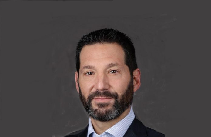 «Συναρπαστική Ανατροπή στον Κόσμο των Κρουαζιέρων: Ο Τζος Γουάινσταϊν Νέος Πρόεδρος της Εκτελεστικής Επιτροπής!»