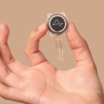 Σοκ! Η Neuralink του Μασκ Ετοιμάζεται να Επαναστατήσει με Μαζική Παραγωγή Εγκεφαλικών Εμφυτευμάτων!