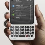 Το Clicks Communicator είναι ένα συνοδευτικό τηλέφωνο πληκτρολογίου για το τηλέφωνό σας