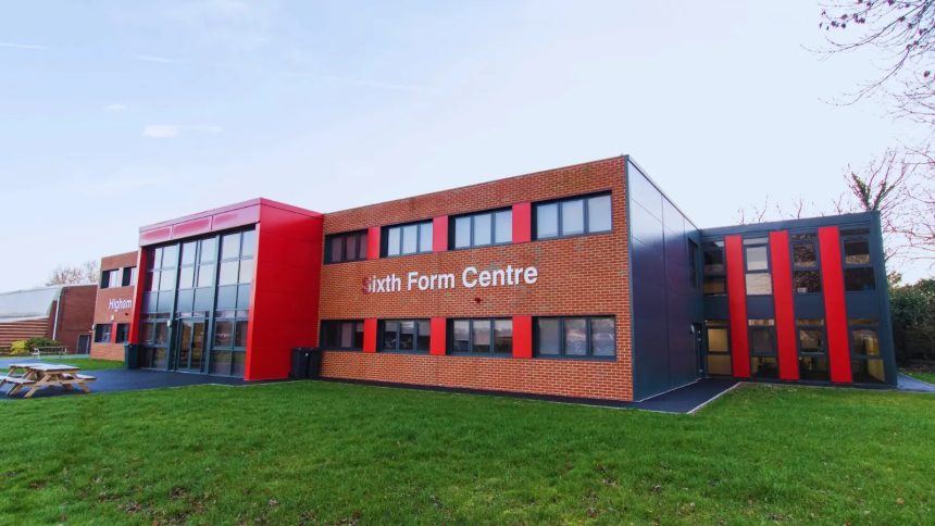 Κυβερνοεπίθεση στο Higham Lane School αναγκάστηκε να κλείσει τις πόρτες του σε όλους τους μαθητές και το προσωπικό